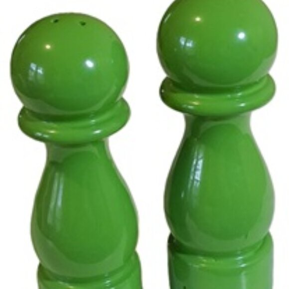 Loud Vtg 70s Lime Green S&P Shakers - Picture 1 of 6